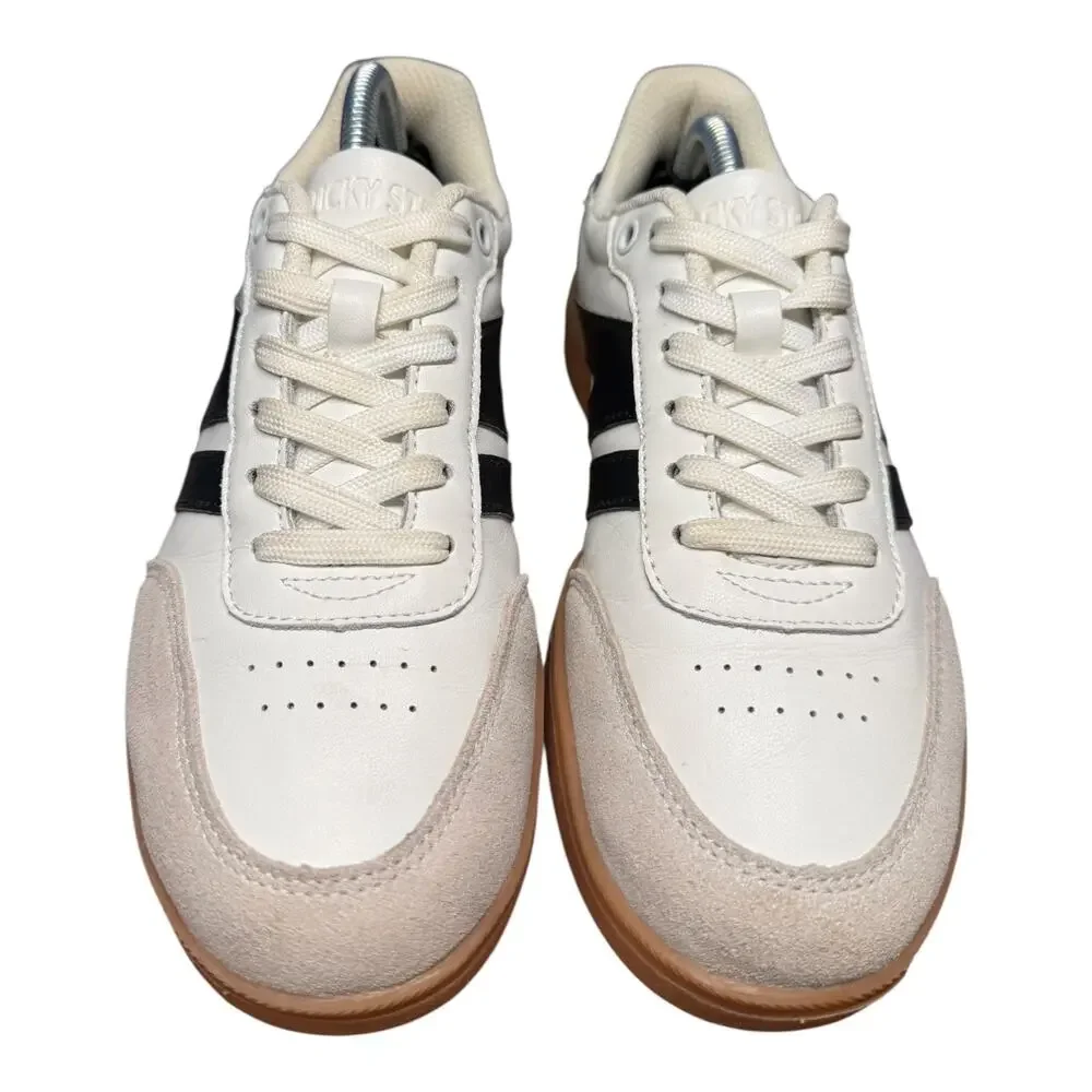 Lucky Step Women's 7 Sneakers White Black Sneakers Shoes Casual Suede